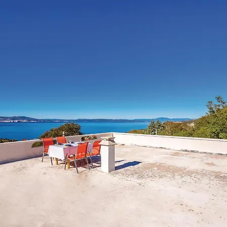 Lejlighed 2 Bedroom Beautiful In