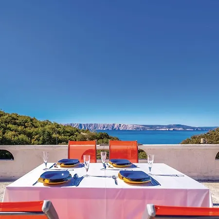 Appartement 2 Bedroom Beautiful In
